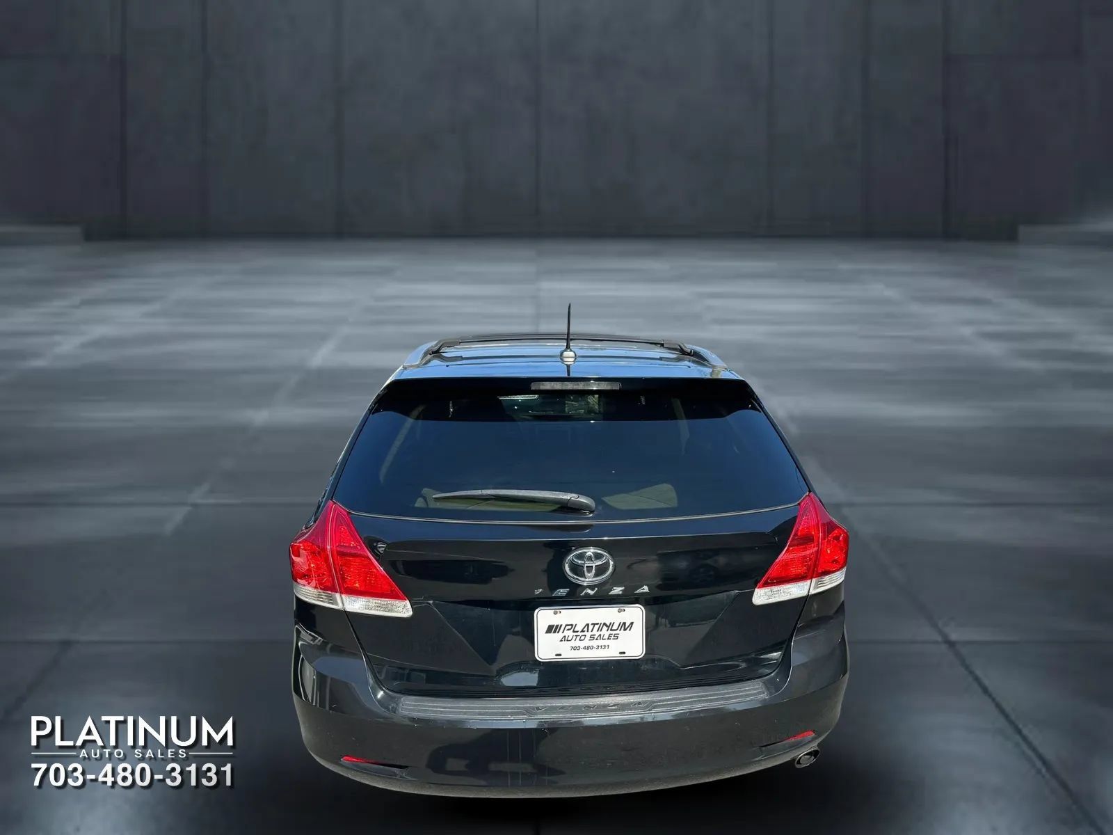 Used 2011 Toyota Venza FWD image 7