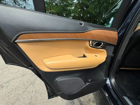 Used 2019 Volvo XC90 T6 Inscription w/ Advanced Package AWD/4WD image 32