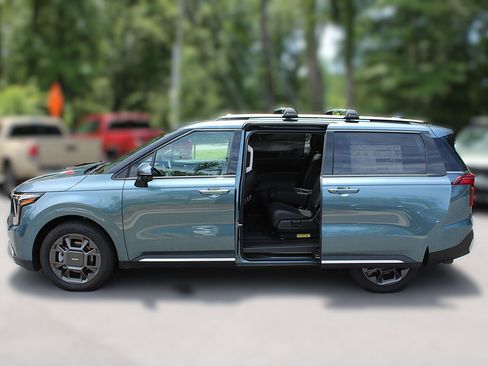 New 2026 Kia Carnival SX image 6