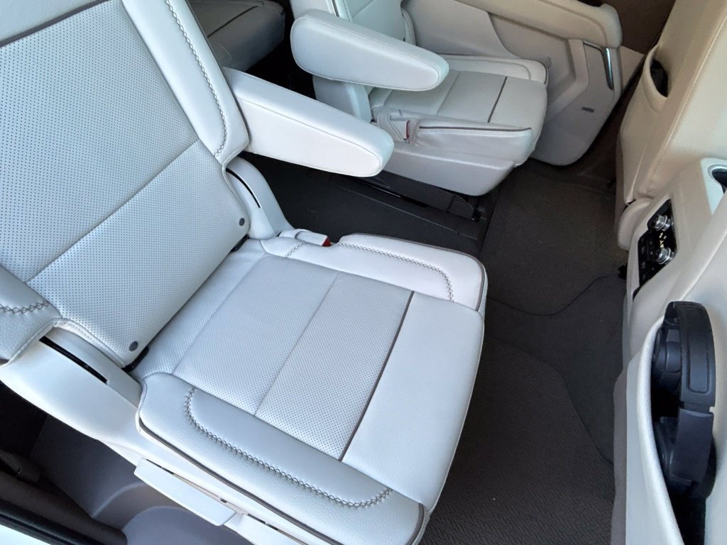 Used 2024 GMC Yukon XL Denali w/ Denali Reserve Package AWD/4WD image 62