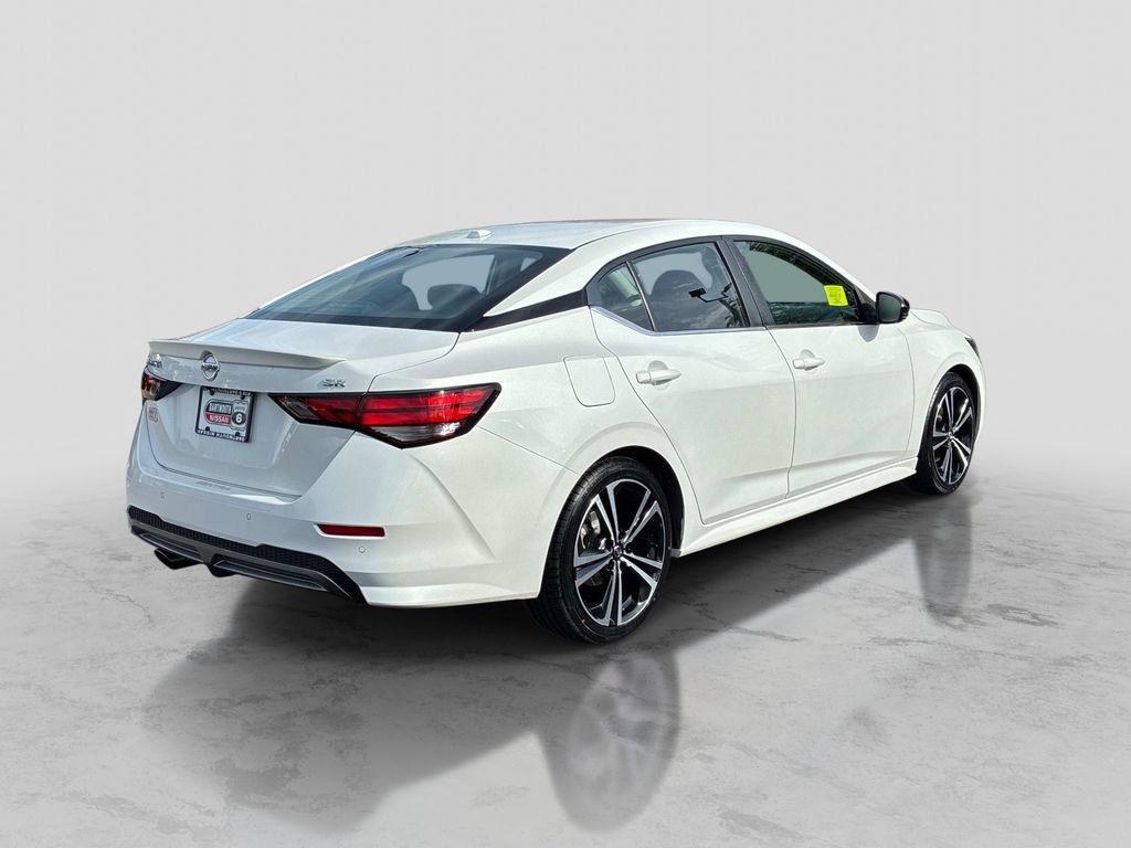 Certified 2023 Nissan Sentra SR w/ Electronics Package FWD image 7