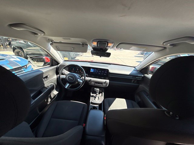 Used 2025 Hyundai Kona SEL AWD/4WD image 34