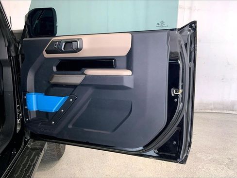 Used 2022 Ford Bronco Wildtrak image 23