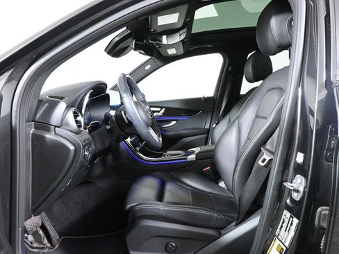 Certified 2020 Mercedes-Benz GLC 300 4MATIC image 3