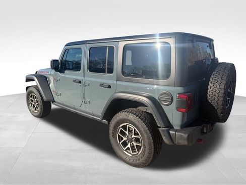 Used 2024 Jeep Wrangler Unlimited Rubicon image 8