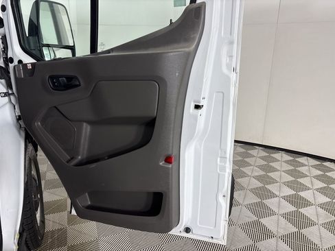 Used 2020 Ford Transit 250 Low Roof image 27