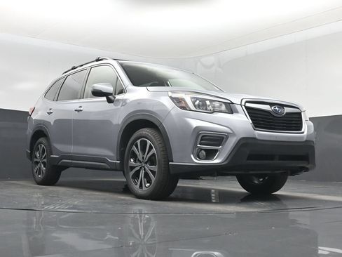 Used 2020 Subaru Forester Limited AWD/4WD image 32