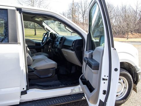 Used 2019 Ford F150 XL w/ XL Power Equipment Group image 16