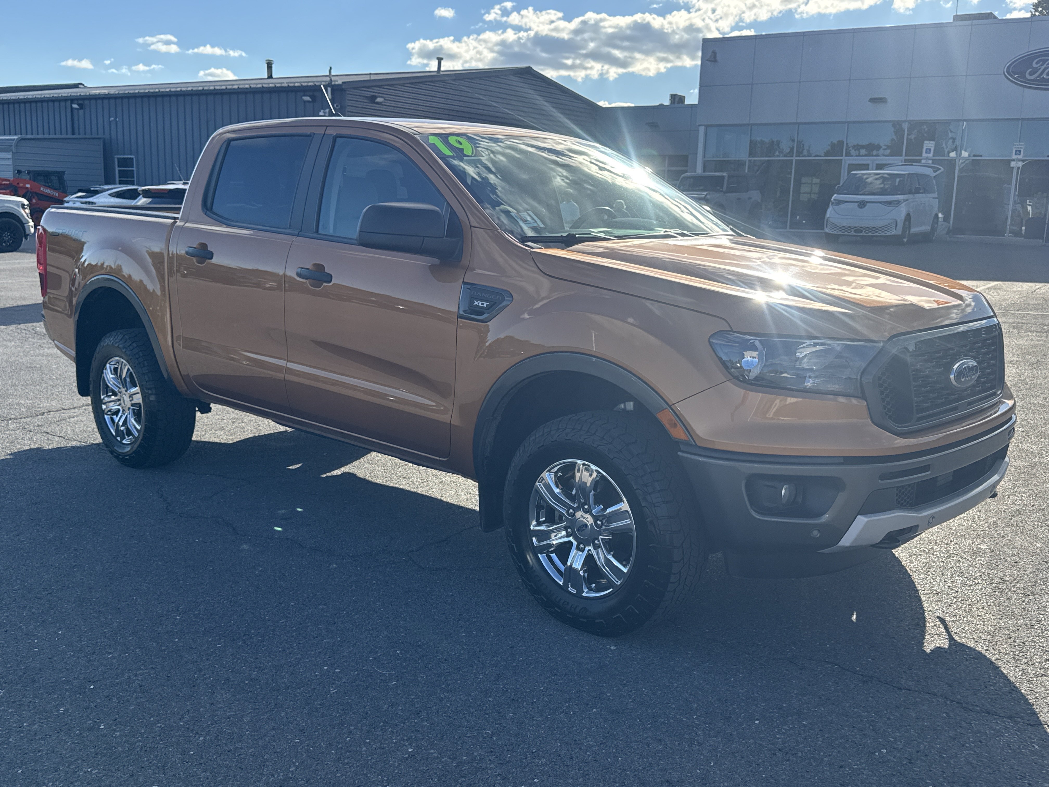 Used 2019 Ford Ranger XLT w/ Equipment Group 302A Luxury AWD/4WD image 1