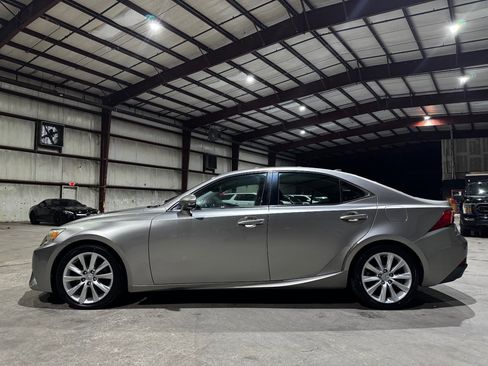 Used 2014 Lexus IS 250 image 8