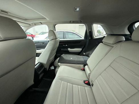 Used 2023 Honda CR-V EX-L image 9