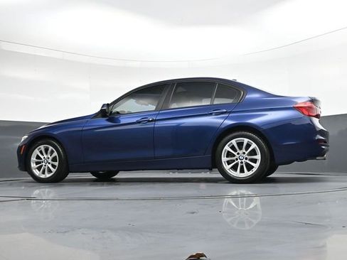 Used 2017 BMW 320i xDrive Sedan image 35
