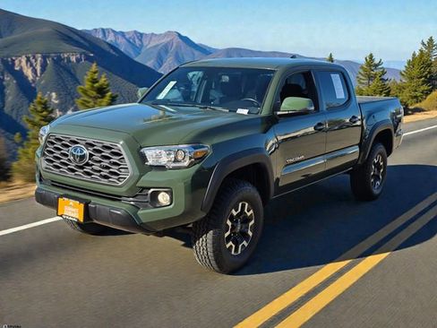 Used 2022 Toyota Tacoma TRD Off-Road image 4