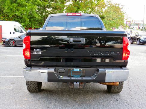 Used 2014 Toyota Tundra SR5 image 8