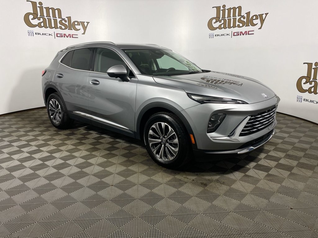 Used 2024 Buick Envision Preferred AWD/4WD image 1