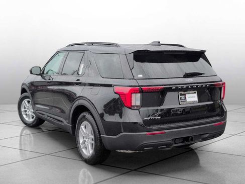 New 2026 Ford Explorer Active RWD image 13