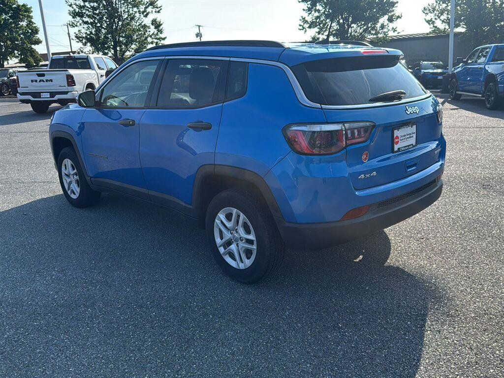 Used 2020 Jeep Compass Sport w/ Safety & Security Group AWD/4WD image 3