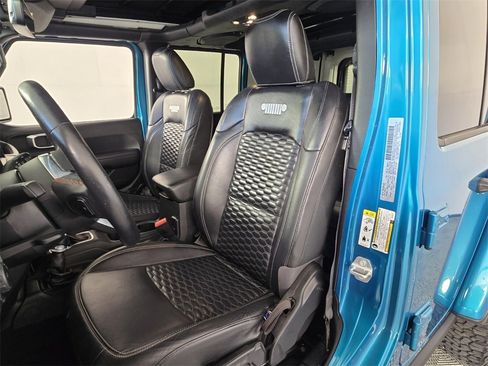 Used 2019 Jeep Wrangler Unlimited Rubicon image 11