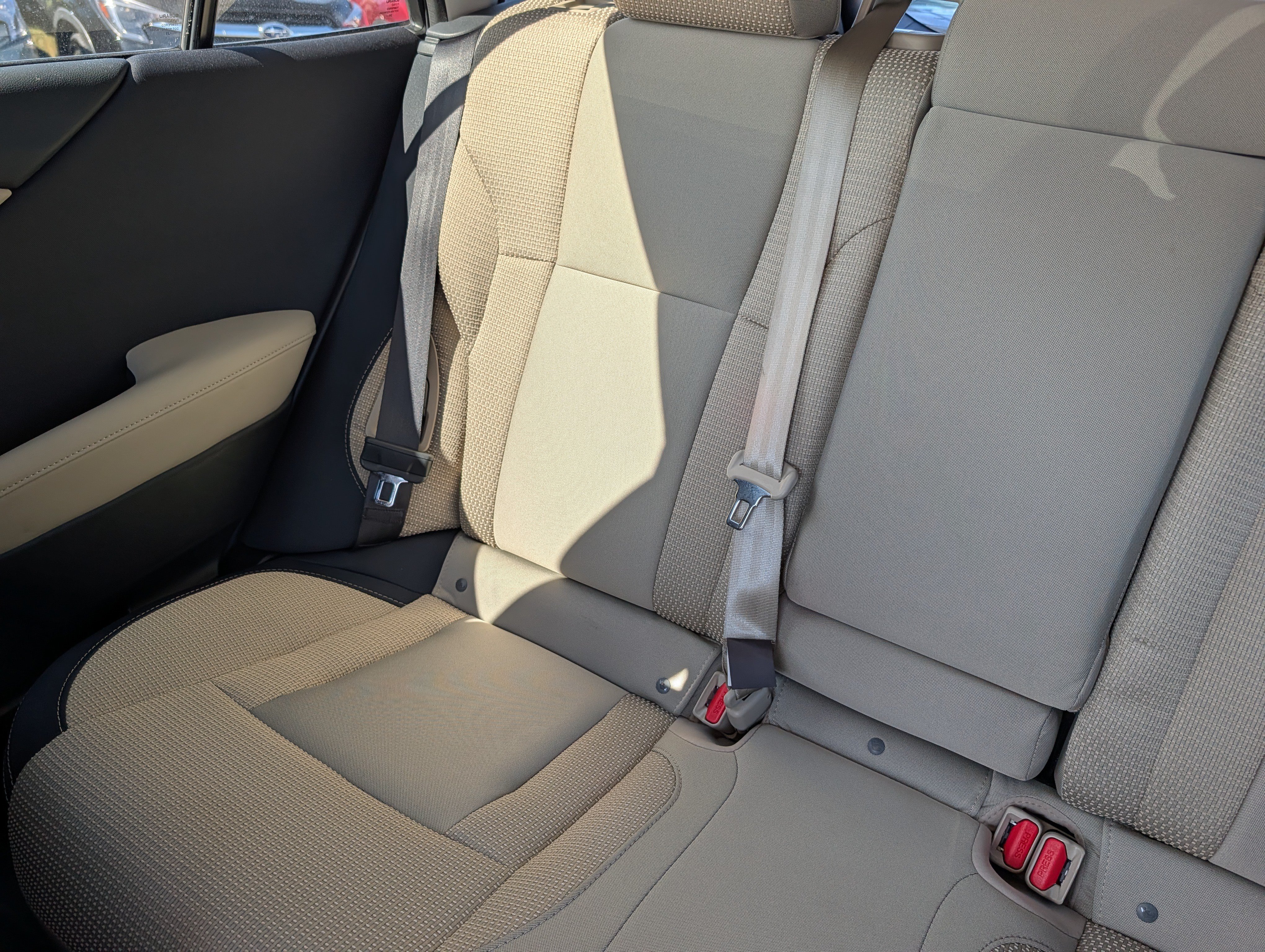 Certified 2025 Subaru Outback Premium AWD/4WD image 12