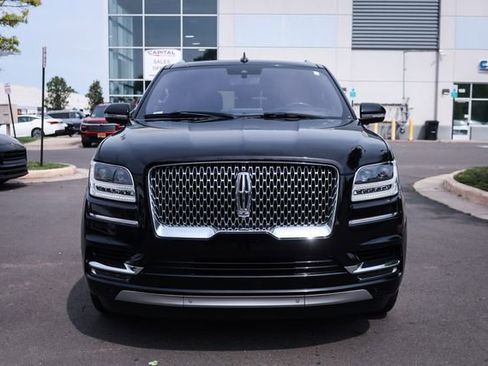 Used 2018 Lincoln Navigator Reserve w/ Technology Package AWD/4WD image 6