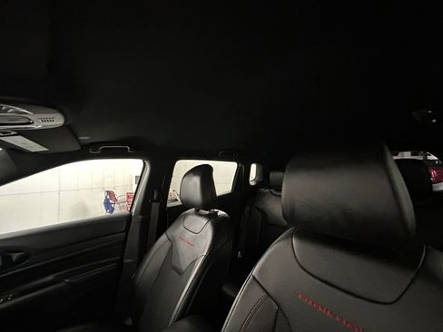 Used 2024 Jeep Compass Trailhawk image 25