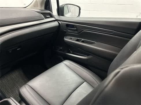 Certified 2025 Honda Odyssey EX-L image 13