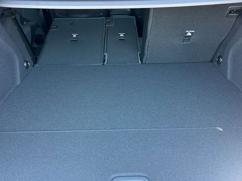 Used 2025 BMW X3 xDrive30i w/ Premium Package image 28