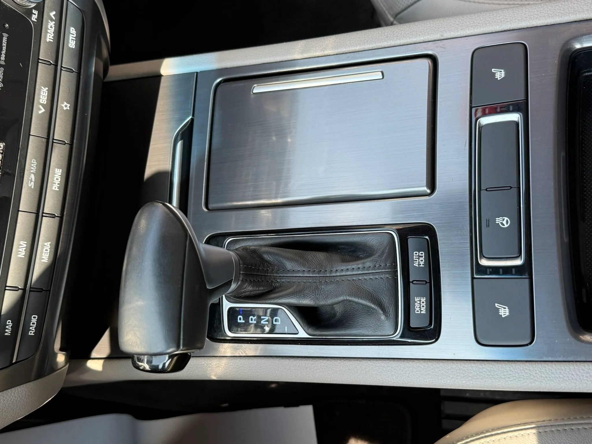 Used 2019 Genesis G80 3.8 AWD/4WD image 17