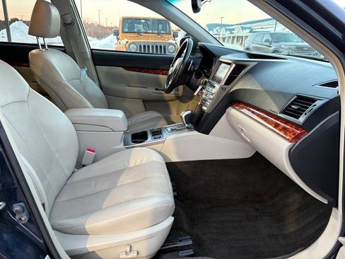 Used 2012 Subaru Outback 2.5i Limited image 7