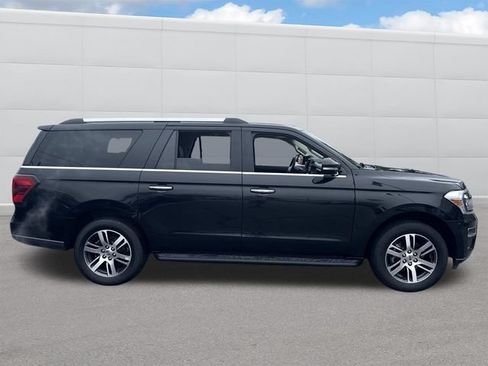 Used 2024 Ford Expedition Max Limited AWD/4WD image 12