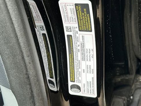 Used 2024 Lucid Air Touring image 30