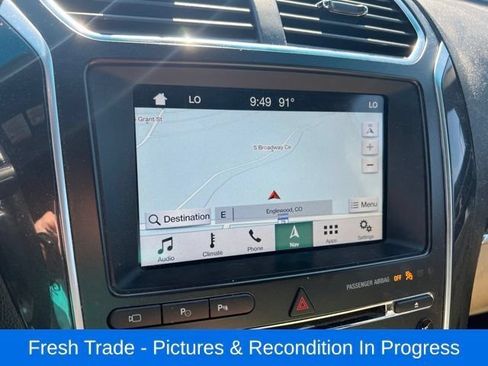 Used 2017 Ford Explorer Limited w/ Equipment Group 301A AWD/4WD image 17