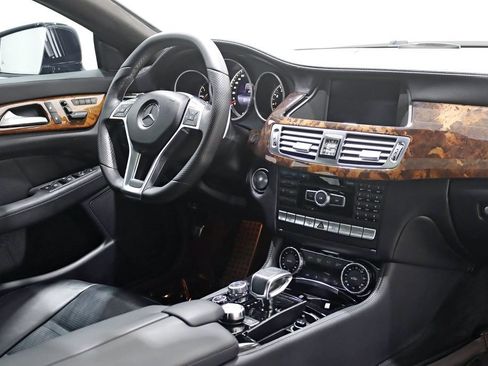 Used 2014 Mercedes-Benz CLS 63 AMG 4MATIC w/ Premium 1 Package image 30