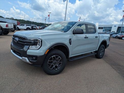 Used 2024 Ford Ranger XLT w/ Equipment Group 301A High image 4