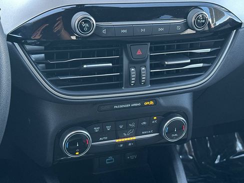 Certified 2022 Ford Escape SE FWD image 23