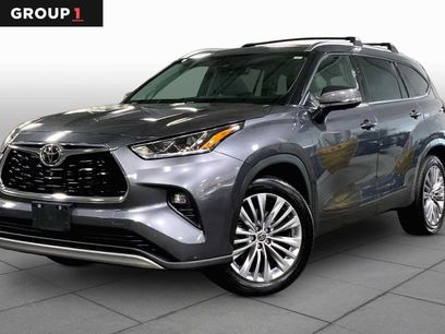 Used 2023 Toyota Highlander Platinum