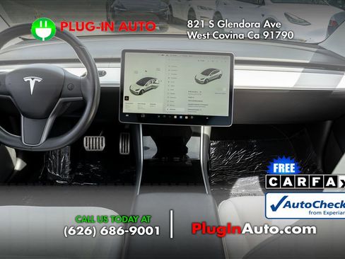 Used 2018 Tesla Model 3 Performance image 17