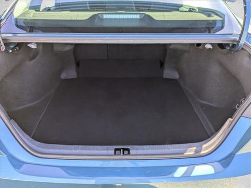 Used 2025 Toyota Camry LE image 6