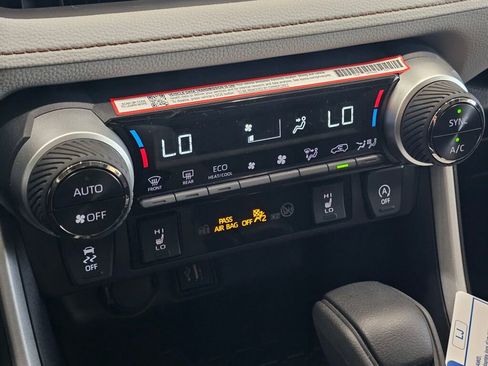 New 2025 Toyota RAV4 XLE image 19