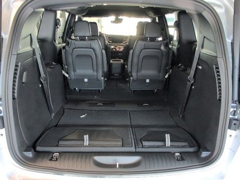New 2026 Chrysler Pacifica Select image 33