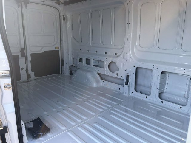 New 2026 Ford Transit 250 148 Medium Roof RWD image 37
