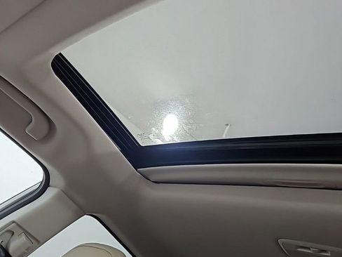 Used 2025 Subaru Outback Limited image 23