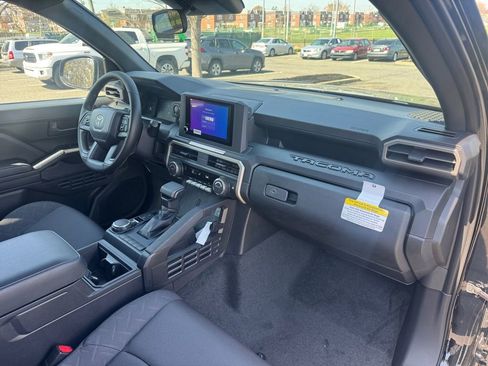 New 2026 Toyota Tacoma SR AWD/4WD image 16