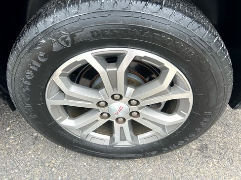 Used 2016 GMC Acadia SLT image 9