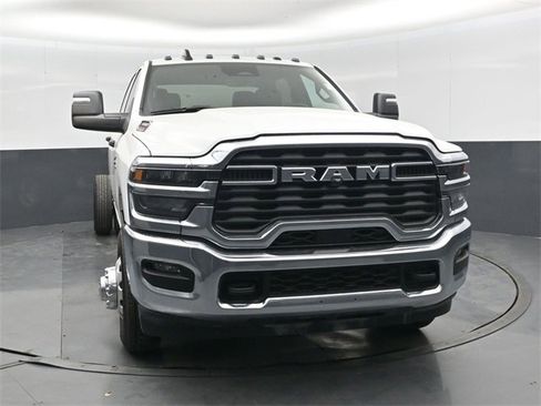 New 2026 RAM 3500 Tradesman w/ Chrome Appearance Group image 10