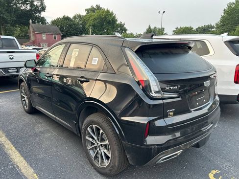 Used 2024 Cadillac XT4 Sport w/ Trailering Package AWD/4WD image 8