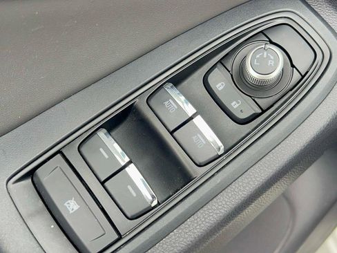 Used 2023 Subaru Ascent Onyx Edition image 17