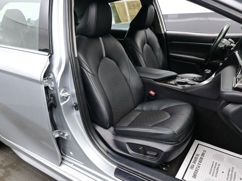 Used 2024 Toyota Camry XSE image 14