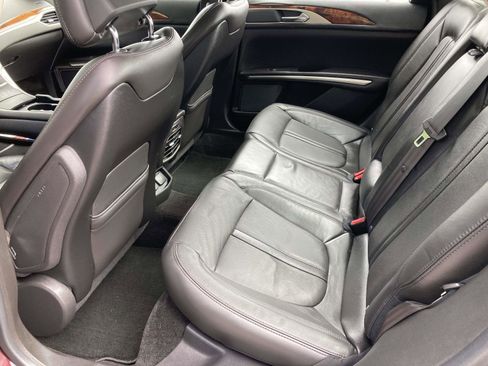 Used 2013 Lincoln MKZ Hybrid image 16