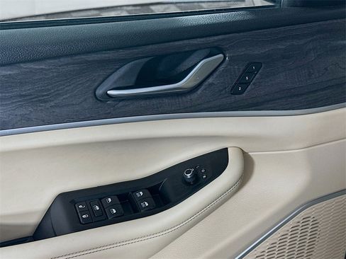 Used 2021 Jeep Grand Cherokee L Limited image 24